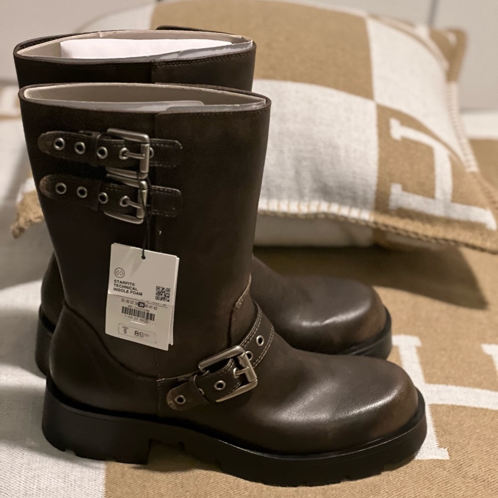 Zara Distressed Moto Boots NWT